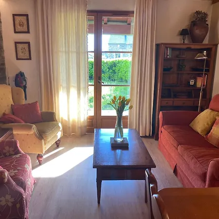 Apartment Maison Familiale Avec Jardin Bourg-Madame
