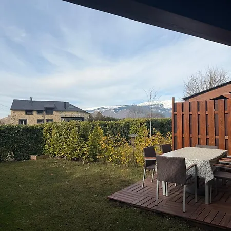 Maison Familiale Avec Jardin *