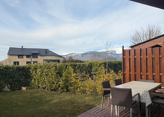 Maison Familiale Avec Jardin *